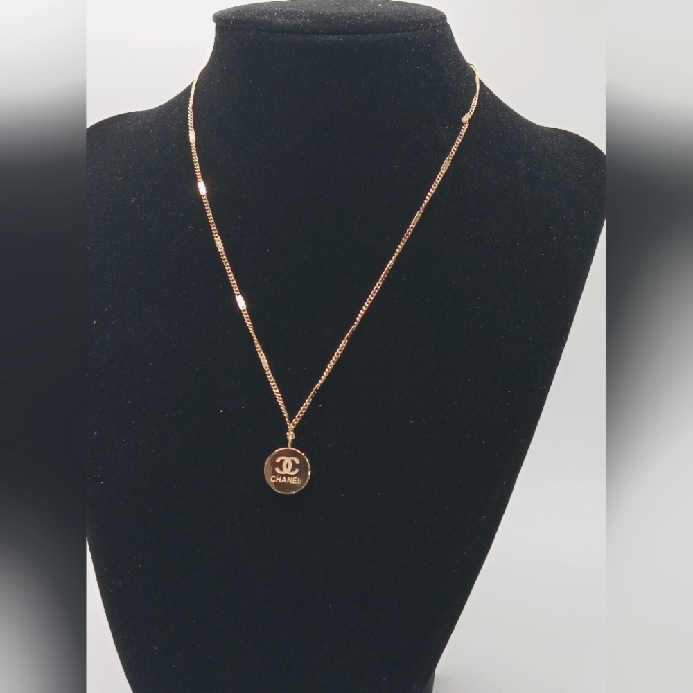 CC hi-end stainless steel necklace 9"